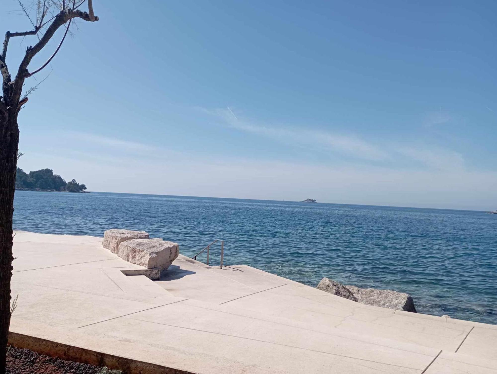 Apartman Angela Rovinj Bagian luar foto